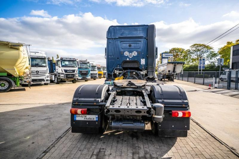 Mercedes AROCS 1843 LS ( NO ACTROS)+BIG AXLE +HYDR. - Sattelzugmaschine: das Bild 5 Mercedes AROCS 1843 LS ( NO ACTROS)+BIG AXLE +HYDR. - Sattelzugmaschine: das Bild 5