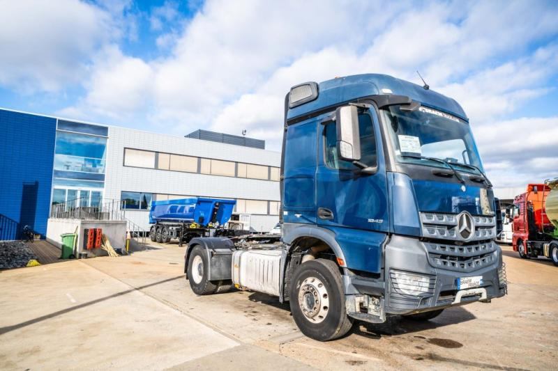 Mercedes AROCS 1843 LS ( NO ACTROS)+BIG AXLE +HYDR. - Sattelzugmaschine: das Bild 2 Mercedes AROCS 1843 LS ( NO ACTROS)+BIG AXLE +HYDR. - Sattelzugmaschine: das Bild 2