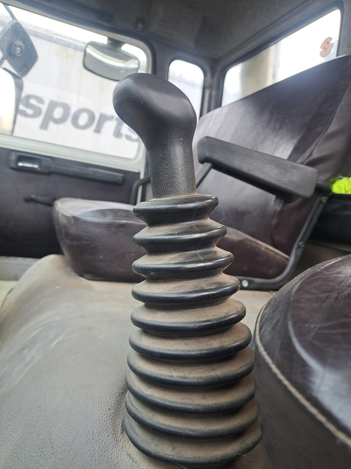 RENAULT - Pritsche LKW: das Bild 5 RENAULT - Pritsche LKW: das Bild 5