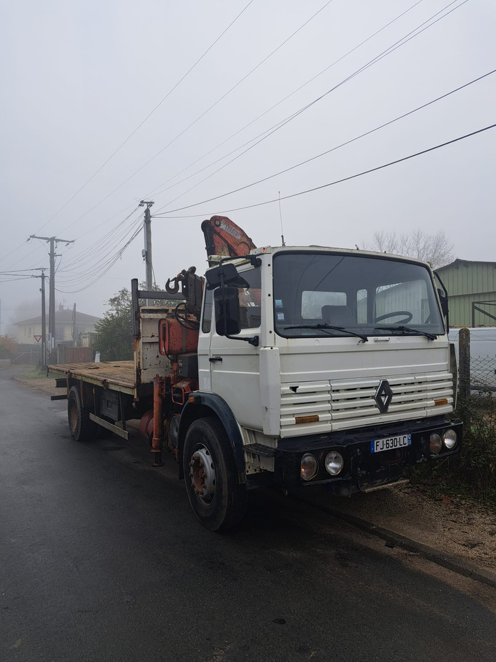 RENAULT - Pritsche LKW: das Bild 1 RENAULT - Pritsche LKW: das Bild 1