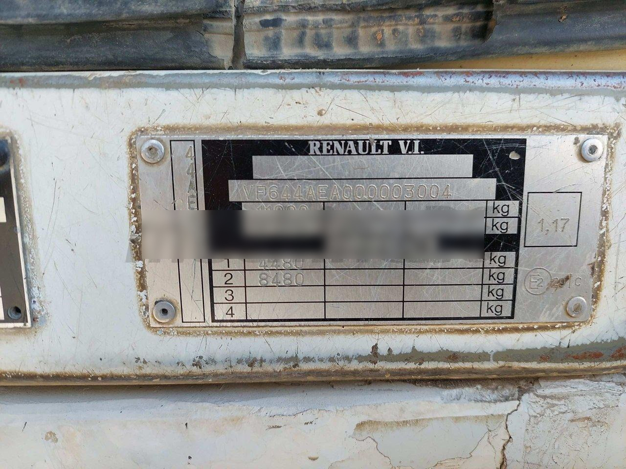 Kipper Für die Beförderung von Silo RENAULT MIDLUM 180: das Bild 11