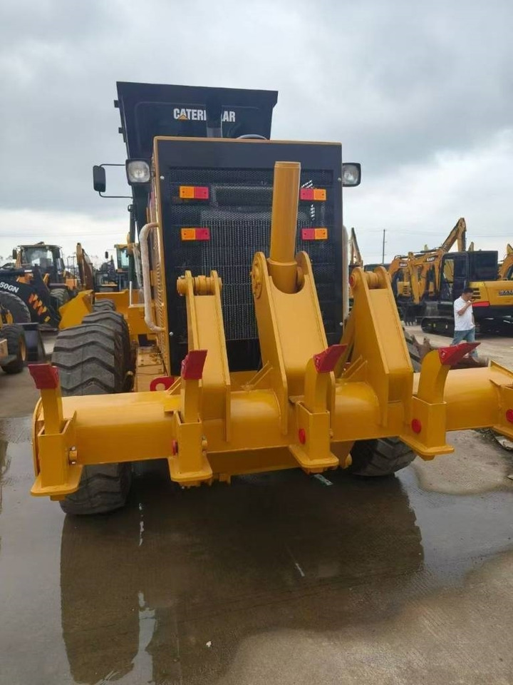 CAT 140K - Grader: das Bild 2 CAT 140K - Grader: das Bild 2