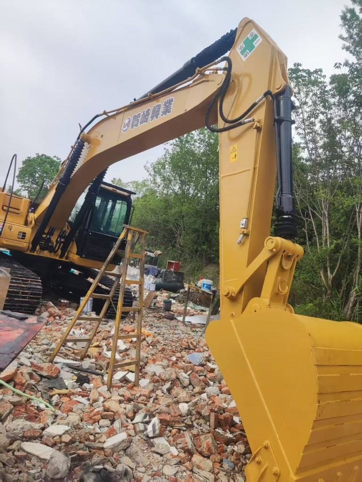 CAT 320 C - Kettenbagger: das Bild 3 CAT 320 C - Kettenbagger: das Bild 3
