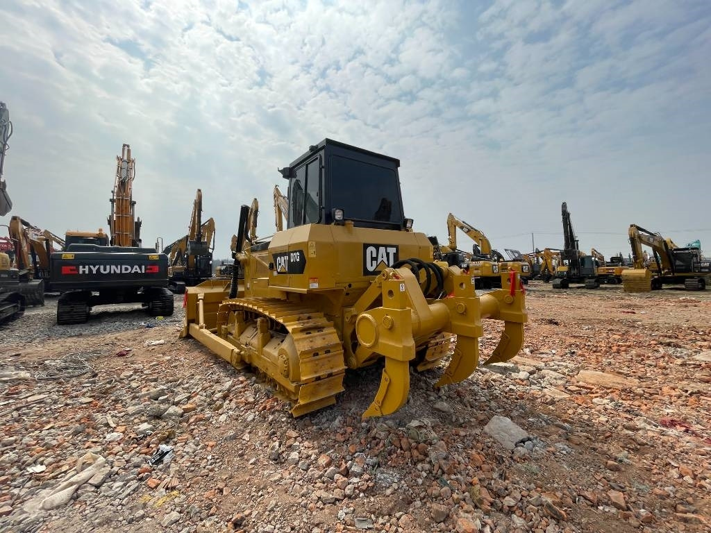 CAT D 7 G - Kettenbagger: das Bild 3 CAT D 7 G - Kettenbagger: das Bild 3