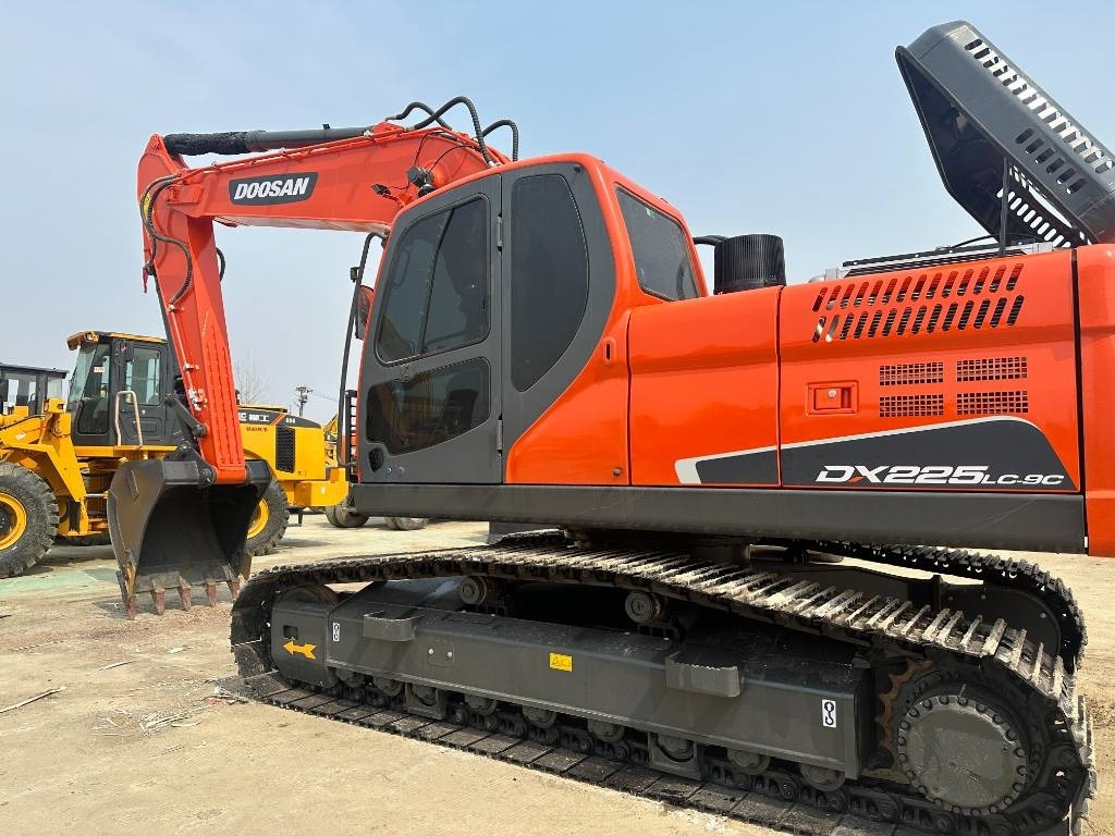 Doosan DX 225LC-9C - Kettenbagger: das Bild 2 Doosan DX 225LC-9C - Kettenbagger: das Bild 2