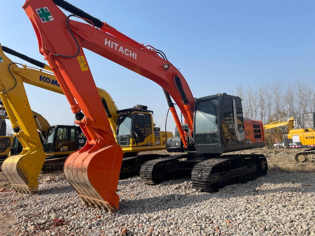 Hitachi ZX 200 - Kettenbagger: das Bild 1 Hitachi ZX 200 - Kettenbagger: das Bild 1