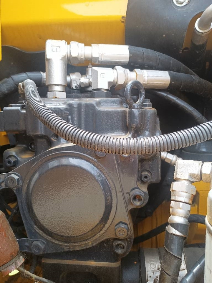 Komatsu PC 120-8 - Minibagger: das Bild 4 Komatsu PC 120-8 - Minibagger: das Bild 4