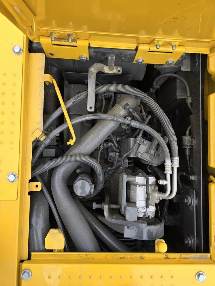 Komatsu PC 128 US-8 - Kettenbagger: das Bild 5 Komatsu PC 128 US-8 - Kettenbagger: das Bild 5