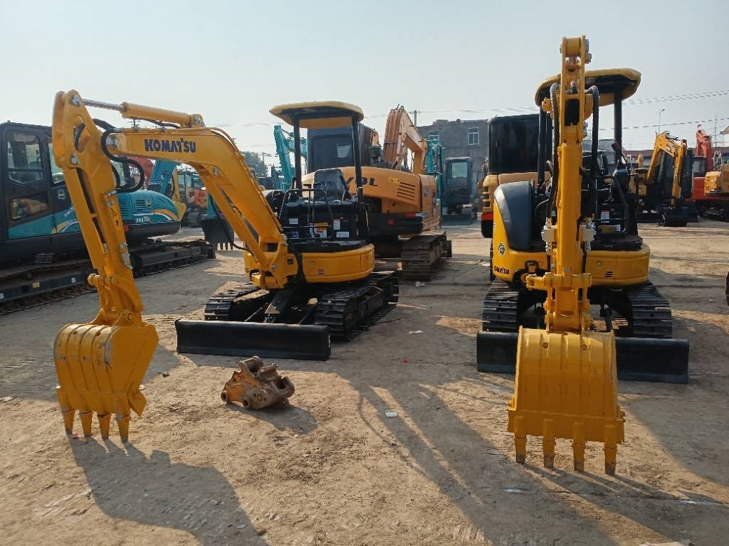 Komatsu PC 35 - Minibagger: das Bild 5 Komatsu PC 35 - Minibagger: das Bild 5