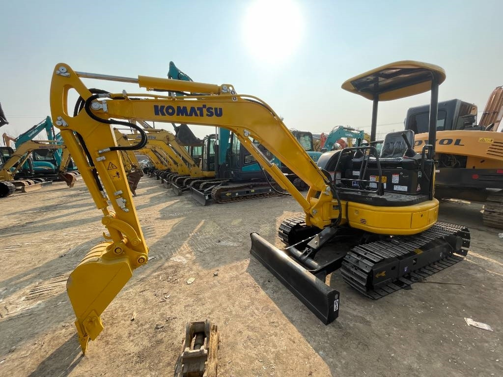 Komatsu PC 35 - Kettenbagger: das Bild 5 Komatsu PC 35 - Kettenbagger: das Bild 5