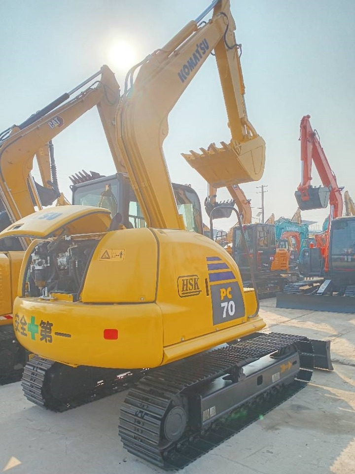 Komatsu PC 70 - Minibagger: das Bild 3 Komatsu PC 70 - Minibagger: das Bild 3