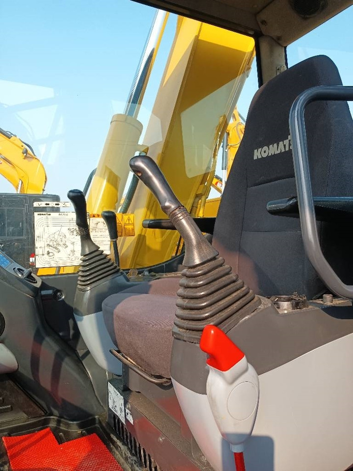 Komatsu PC 70 - Minibagger: das Bild 5 Komatsu PC 70 - Minibagger: das Bild 5