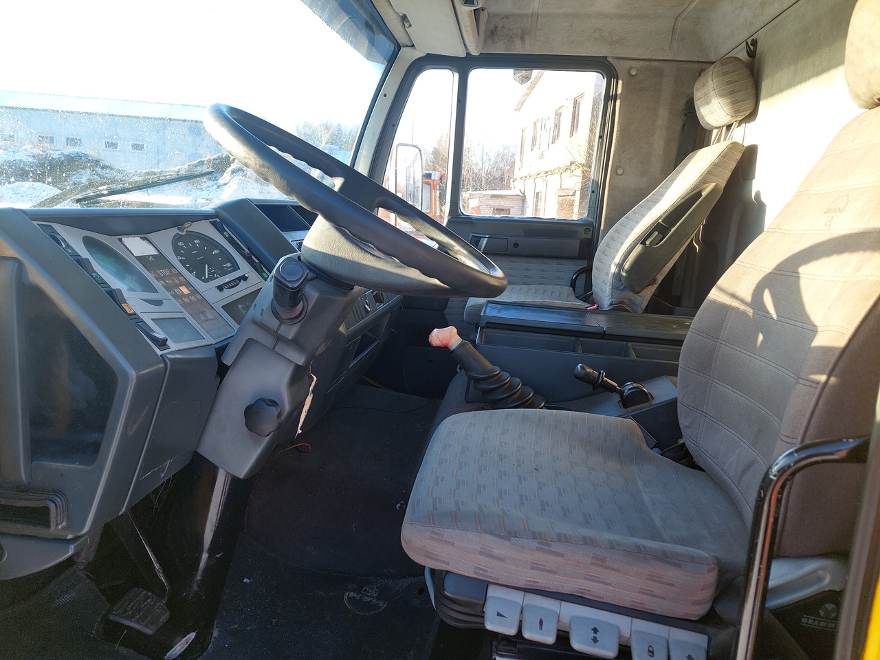 Innenraum Bild 1: Plane LKW MAN
