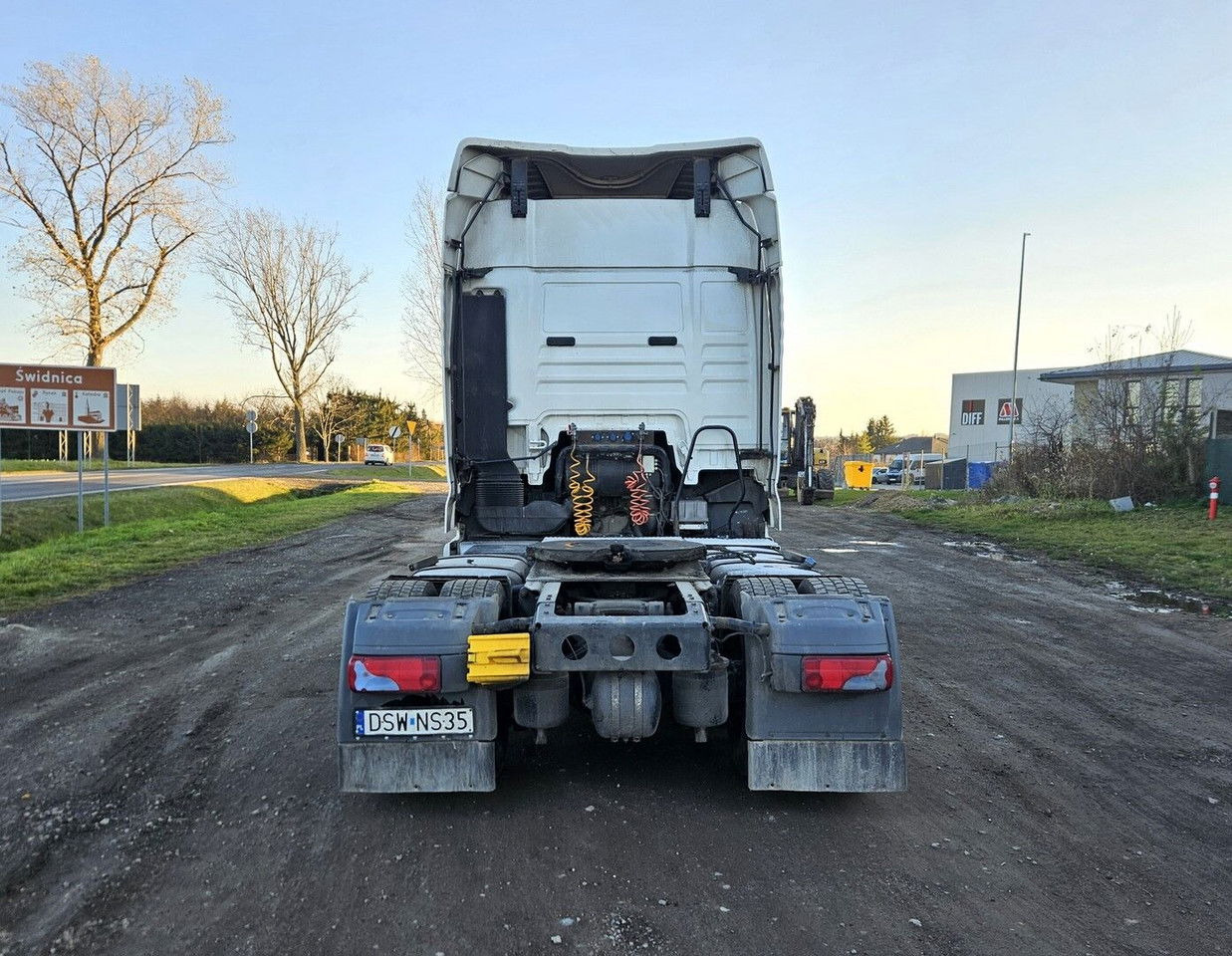 MAN TGX 18.440 - Sattelzugmaschine: das Bild 4 MAN TGX 18.440 - Sattelzugmaschine: das Bild 4