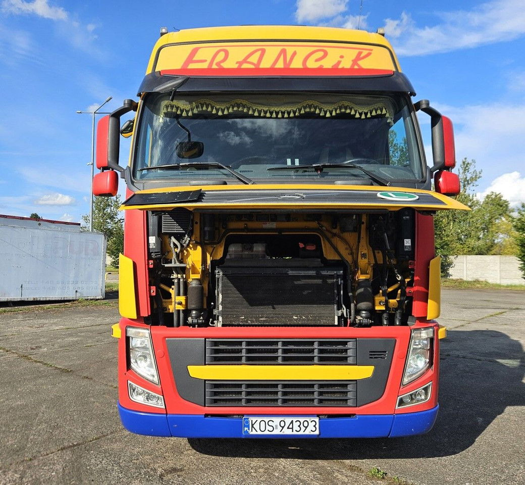 Volvo FH 460 - Sattelzugmaschine: das Bild 2 Volvo FH 460 - Sattelzugmaschine: das Bild 2