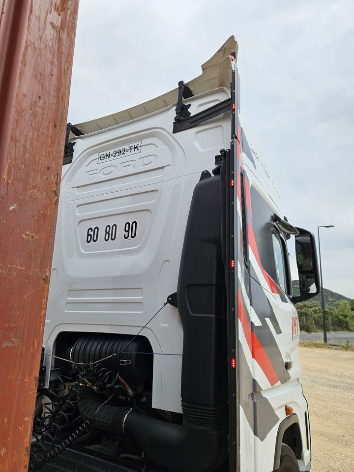 FORD Fmax 500 - Sattelzugmaschine: das Bild 2 FORD Fmax 500 - Sattelzugmaschine: das Bild 2