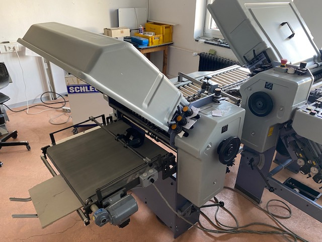 Stahl T 50/4-4-F - Falzmaschine: das Bild 3 Stahl T 50/4-4-F - Falzmaschine: das Bild 3