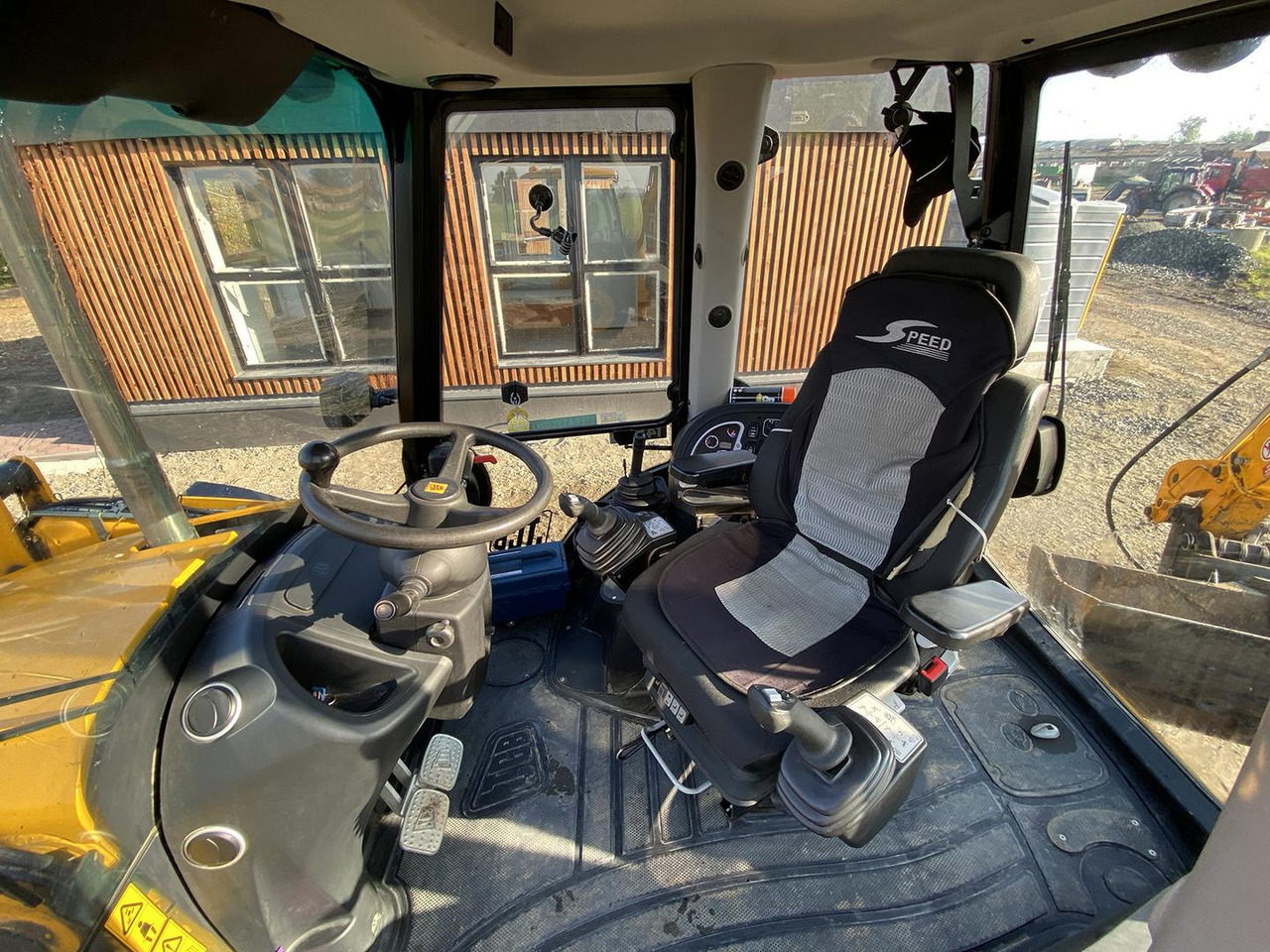 Baggerlader JCB 4CX ECO, Joystic, Traktobager: das Bild 12