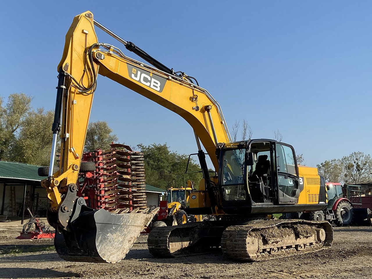 JCB JS220, LC, Bager - Kettenbagger: das Bild 2 JCB JS220, LC, Bager - Kettenbagger: das Bild 2