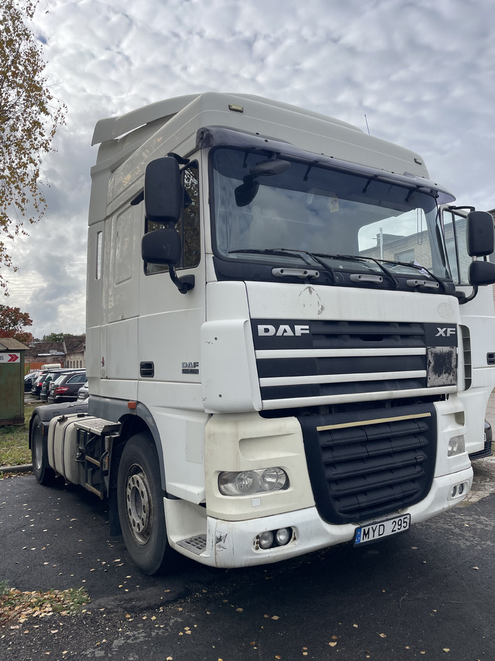 DAF XF105.460 Euro5 - Sattelzugmaschine: das Bild 3 DAF XF105.460 Euro5 - Sattelzugmaschine: das Bild 3