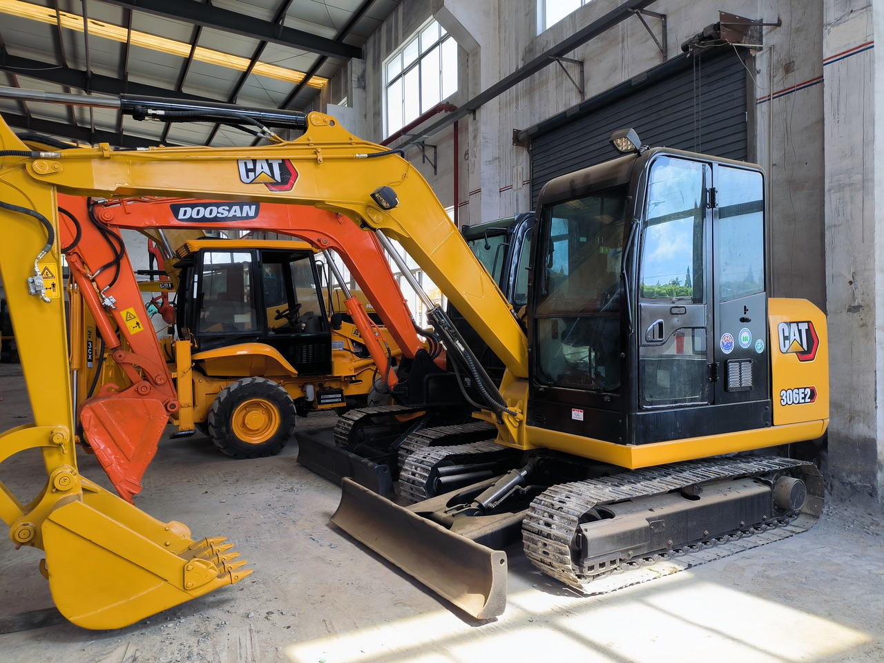 CATERPILLAR 306E - Minibagger: das Bild 2 CATERPILLAR 306E - Minibagger: das Bild 2