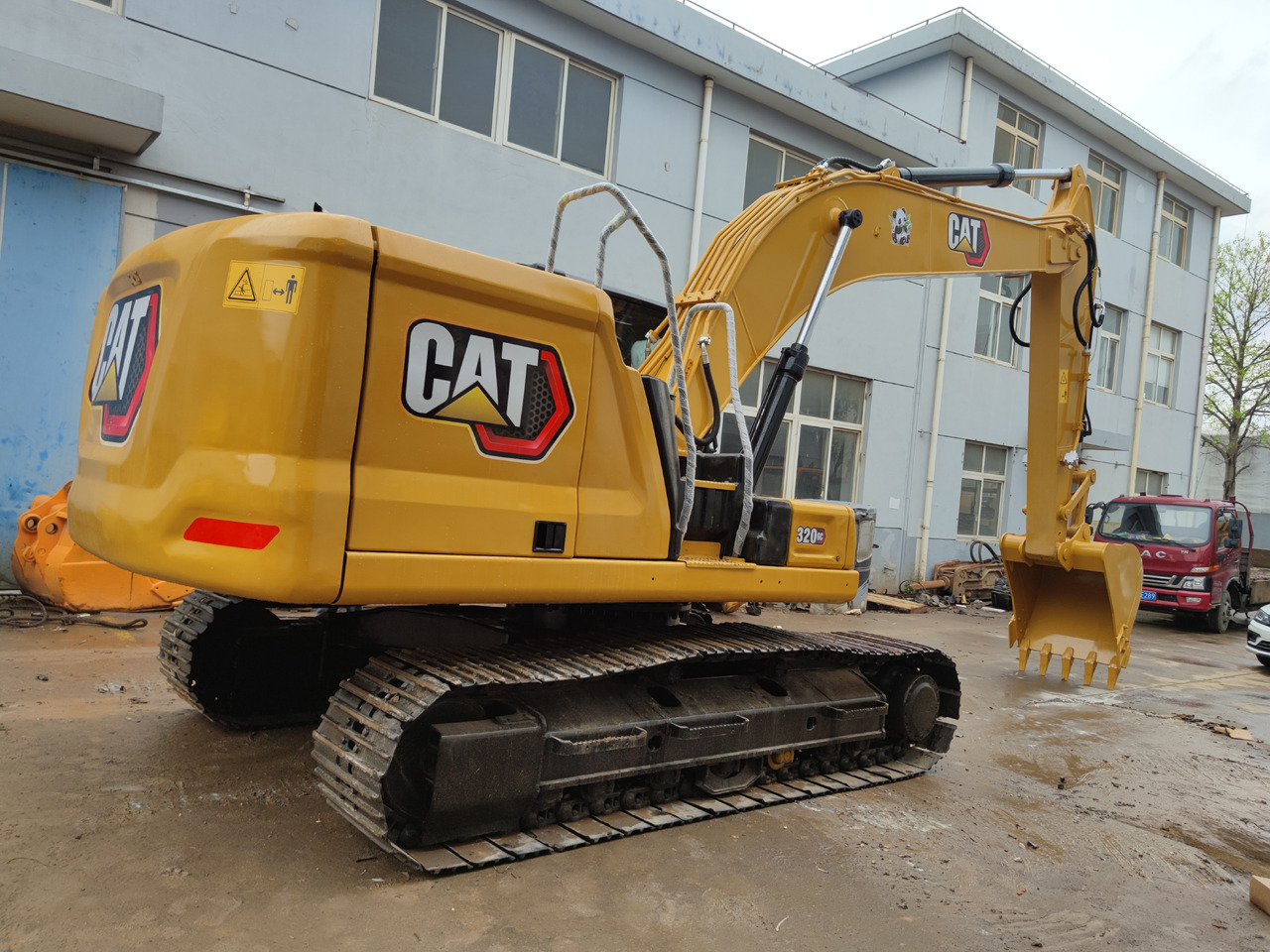 CATERPILLAR 320GC 320 used excavator - Kettenbagger: das Bild 2 CATERPILLAR 320GC 320 used excavator - Kettenbagger: das Bild 2