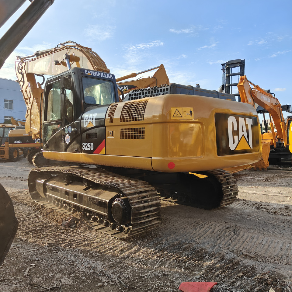 CATERPILLAR 325D - Kettenbagger: das Bild 1 CATERPILLAR 325D - Kettenbagger: das Bild 1