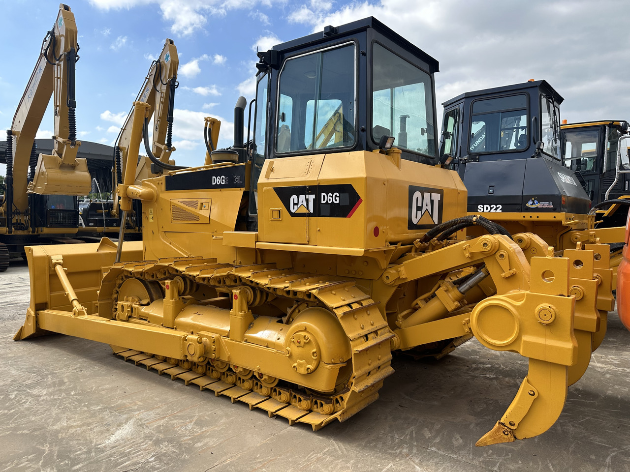 CATERPILLAR D6G - Bulldozer: das Bild 1 CATERPILLAR D6G - Bulldozer: das Bild 1