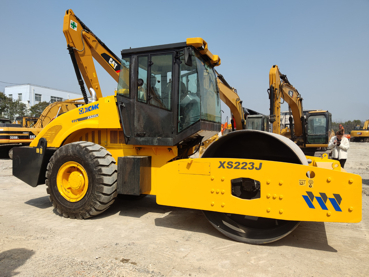 XCMG XS223J Roller Road - Walzenzug: das Bild 5 XCMG XS223J Roller Road - Walzenzug: das Bild 5