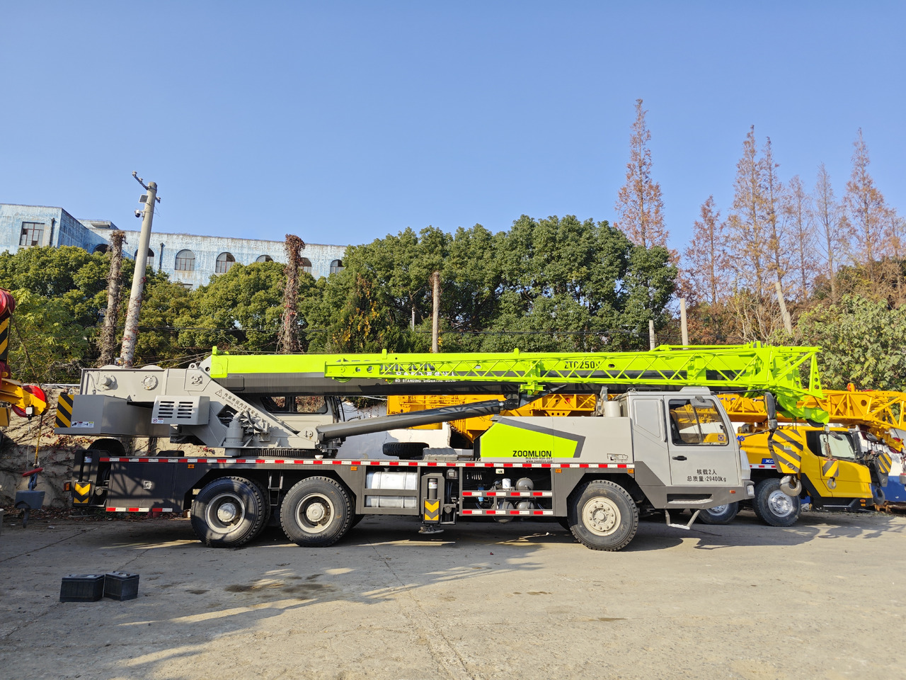 ZOOMLION ZTC250V 25TON - Mobilkran: das Bild 4 ZOOMLION ZTC250V 25TON - Mobilkran: das Bild 4