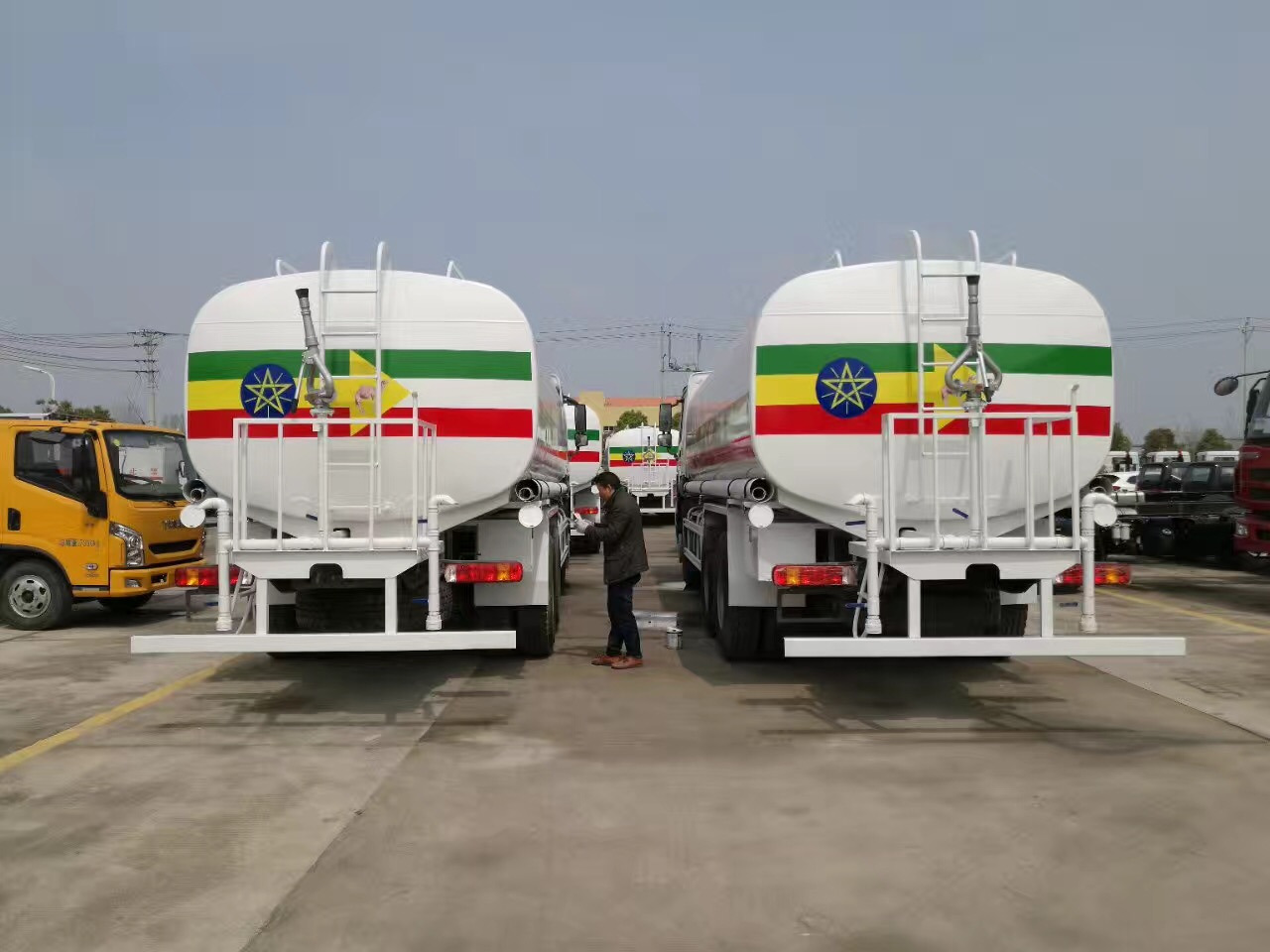 JSIE JSIE5250GSS - Tankwagen: das Bild 2 JSIE JSIE5250GSS - Tankwagen: das Bild 2