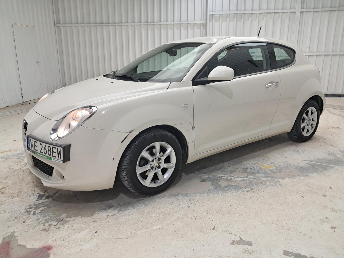ALFA ROMEO ALFA MITO HATCHBACK - PKW: das Bild 2 ALFA ROMEO ALFA MITO HATCHBACK - PKW: das Bild 2