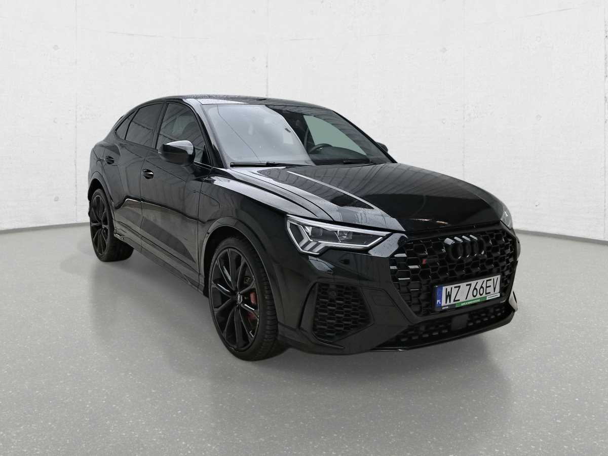 AUDI RS Q3 SPORTBACK SUV - SUV/ Geländewagen: das Bild 1 AUDI RS Q3 SPORTBACK SUV - SUV/ Geländewagen: das Bild 1