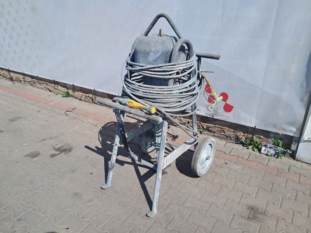 Agregat malarski pompa WAGNER PROTEC 95-150 - Rok 2022 - 530 bar - AIRLESS - Andere Technik: das Bild 3 Agregat malarski pompa WAGNER PROTEC 95-150 - Rok 2022 - 530 bar - AIRLESS - Andere Technik: das Bild 3