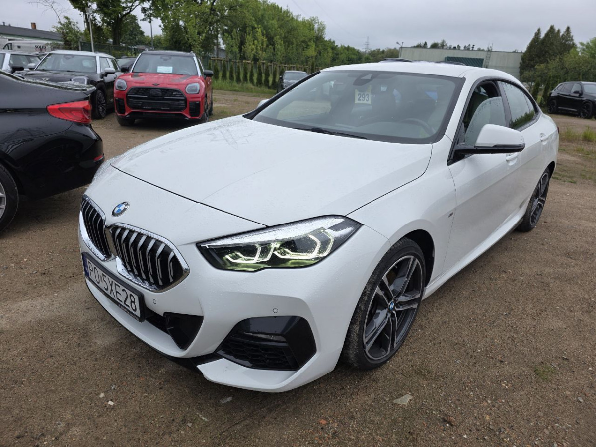 BMW 218i M Sport SEDAN - Limousine: das Bild 3 BMW 218i M Sport SEDAN - Limousine: das Bild 3