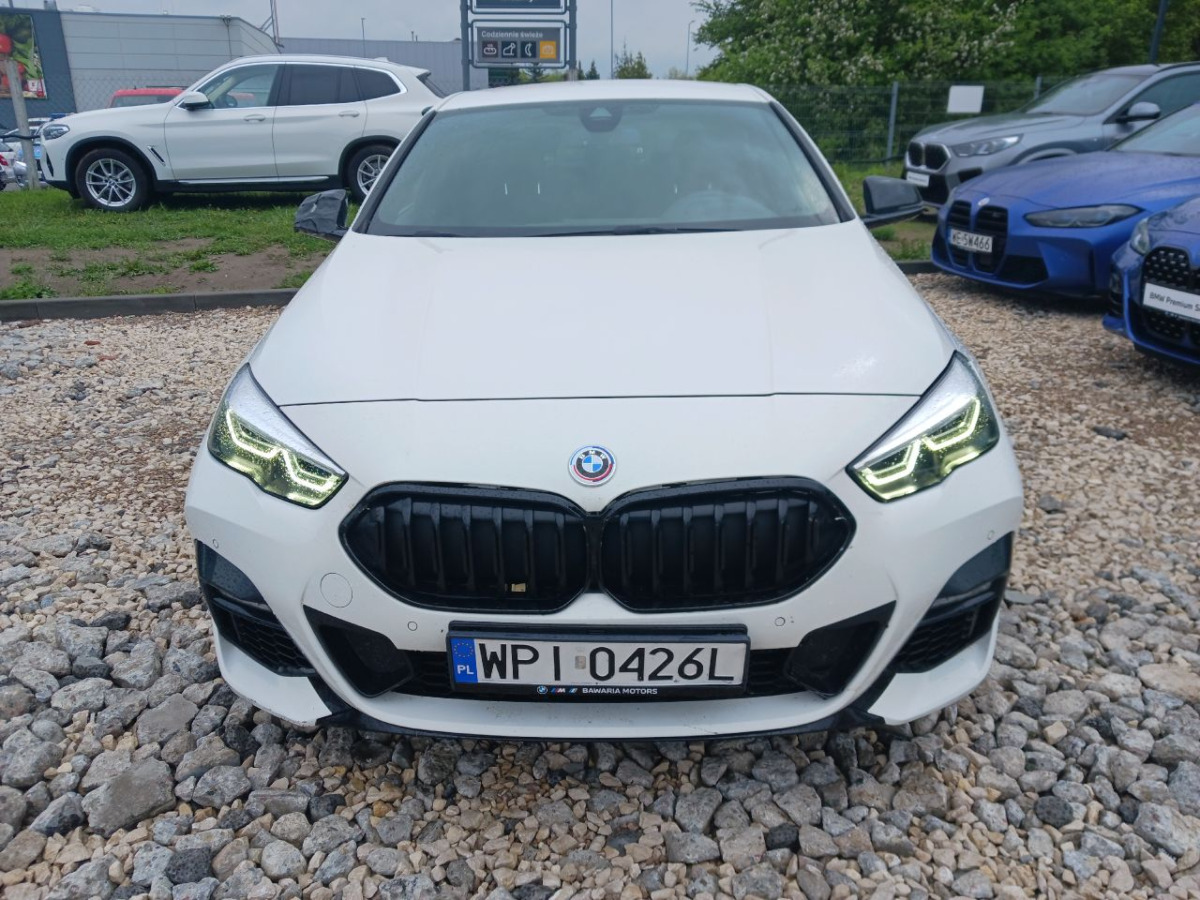 BMW 218i M Sport SEDAN - Limousine: das Bild 5 BMW 218i M Sport SEDAN - Limousine: das Bild 5