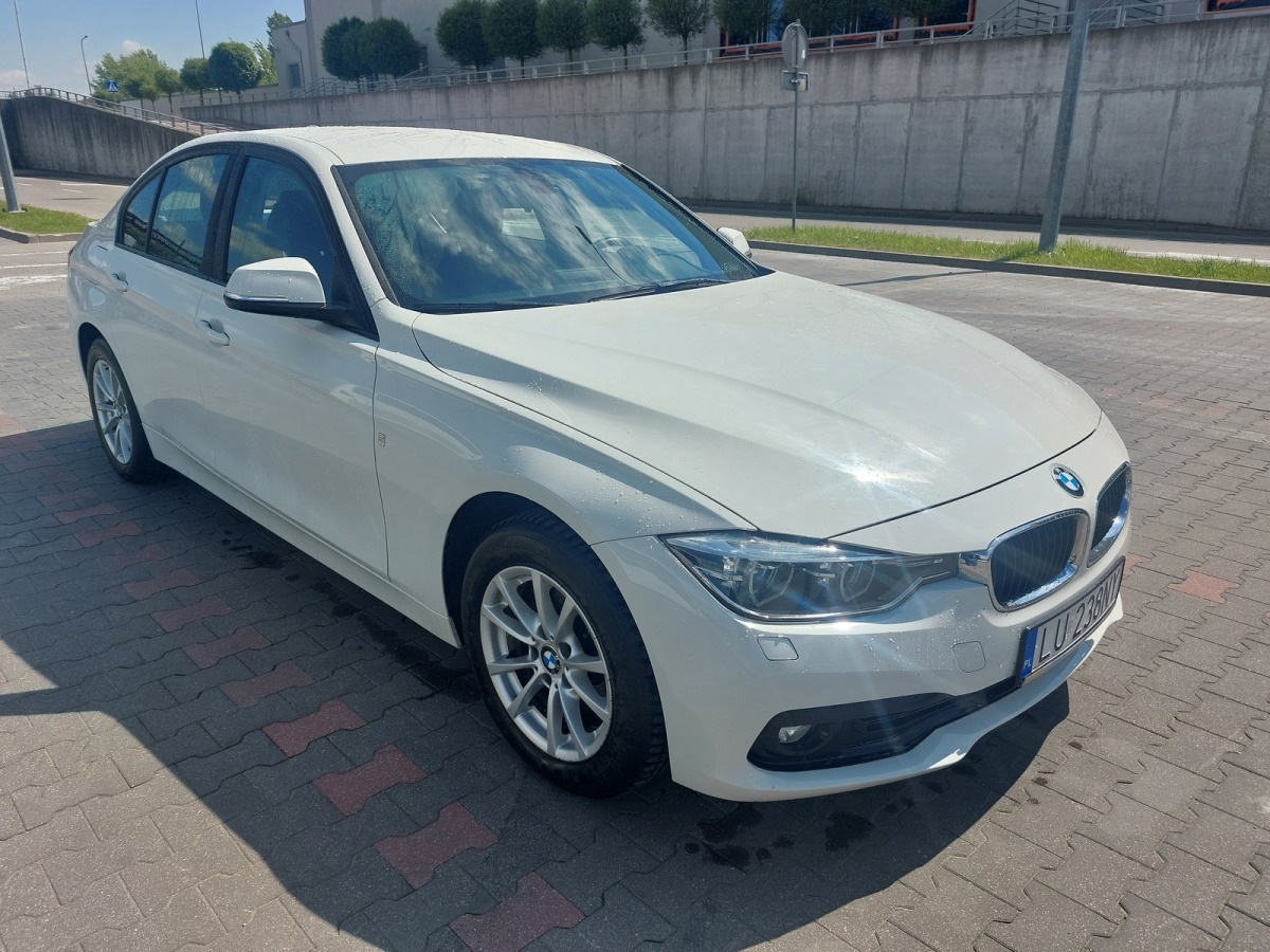 BMW 318D SEDAN - Limousine: das Bild 1 BMW 318D SEDAN - Limousine: das Bild 1