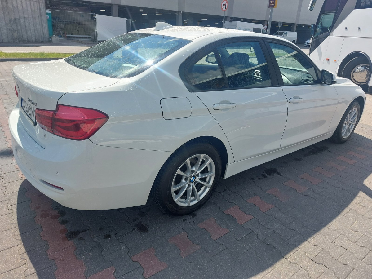 BMW 318D SEDAN - Limousine: das Bild 5 BMW 318D SEDAN - Limousine: das Bild 5