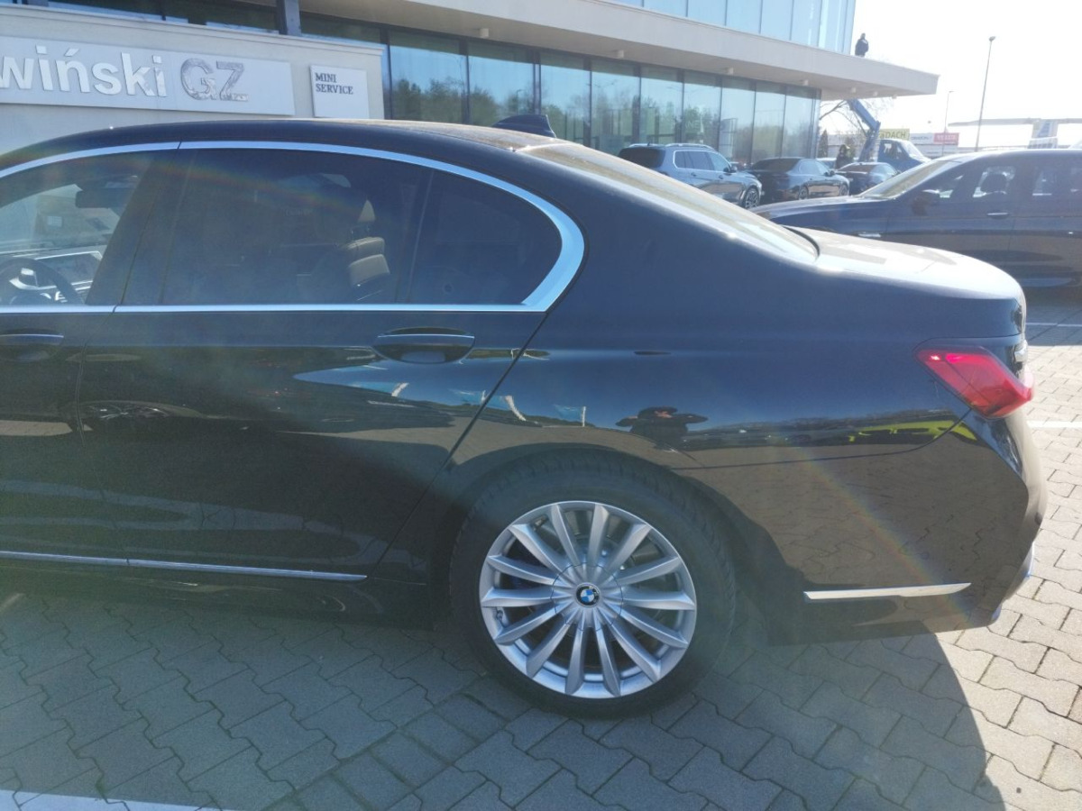 BMW 750I XDRIVE SEDAN - Limousine: das Bild 5 BMW 750I XDRIVE SEDAN - Limousine: das Bild 5