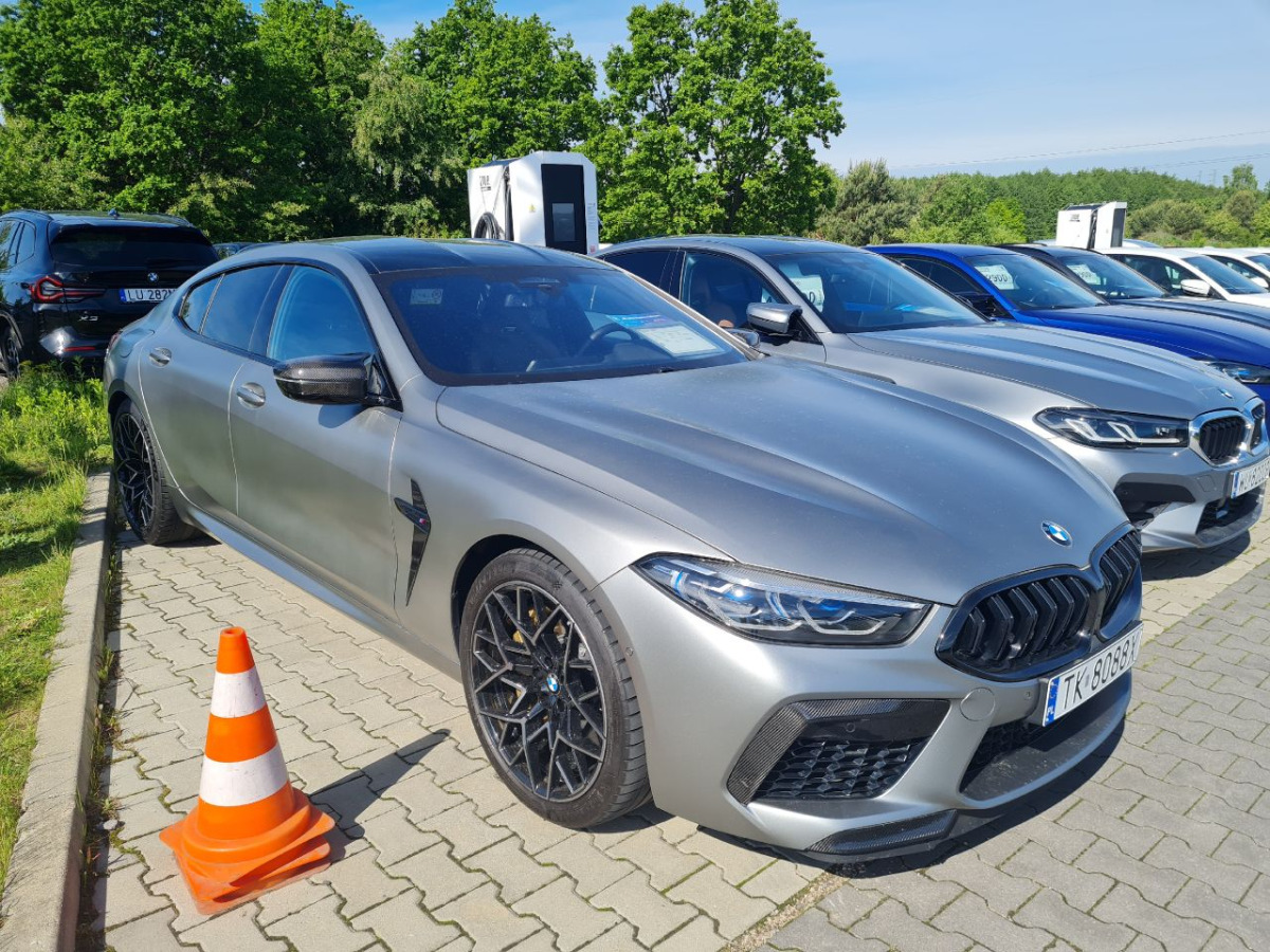 BMW M8 COMPETITION SEDAN - Limousine: das Bild 1 BMW M8 COMPETITION SEDAN - Limousine: das Bild 1