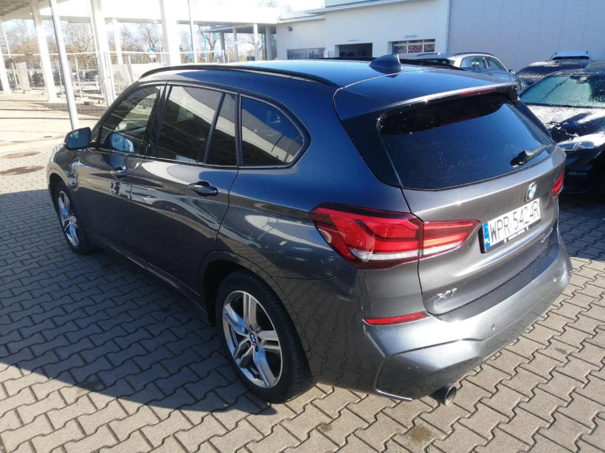 BMW X1 SUV - SUV/ Geländewagen: das Bild 3 BMW X1 SUV - SUV/ Geländewagen: das Bild 3