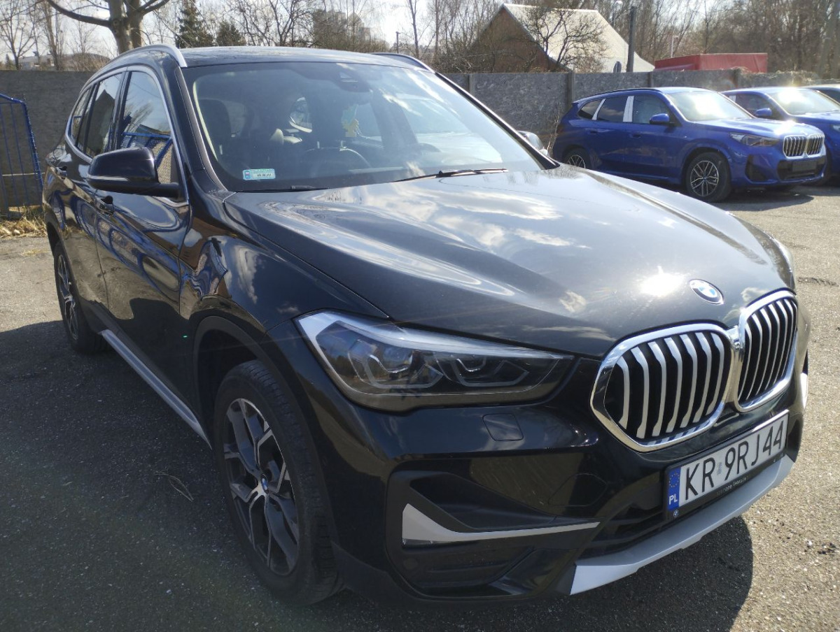 BMW X1 xDrive20i xLine SUV - SUV/ Geländewagen: das Bild 1 BMW X1 xDrive20i xLine SUV - SUV/ Geländewagen: das Bild 1