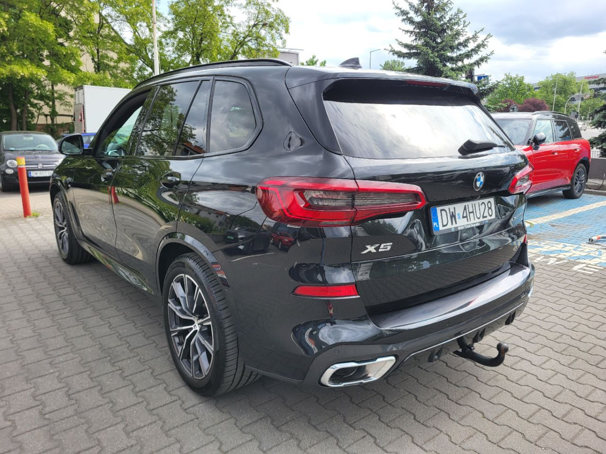 BMW X5 XDRIVE30D SUV - SUV/ Geländewagen: das Bild 4 BMW X5 XDRIVE30D SUV - SUV/ Geländewagen: das Bild 4