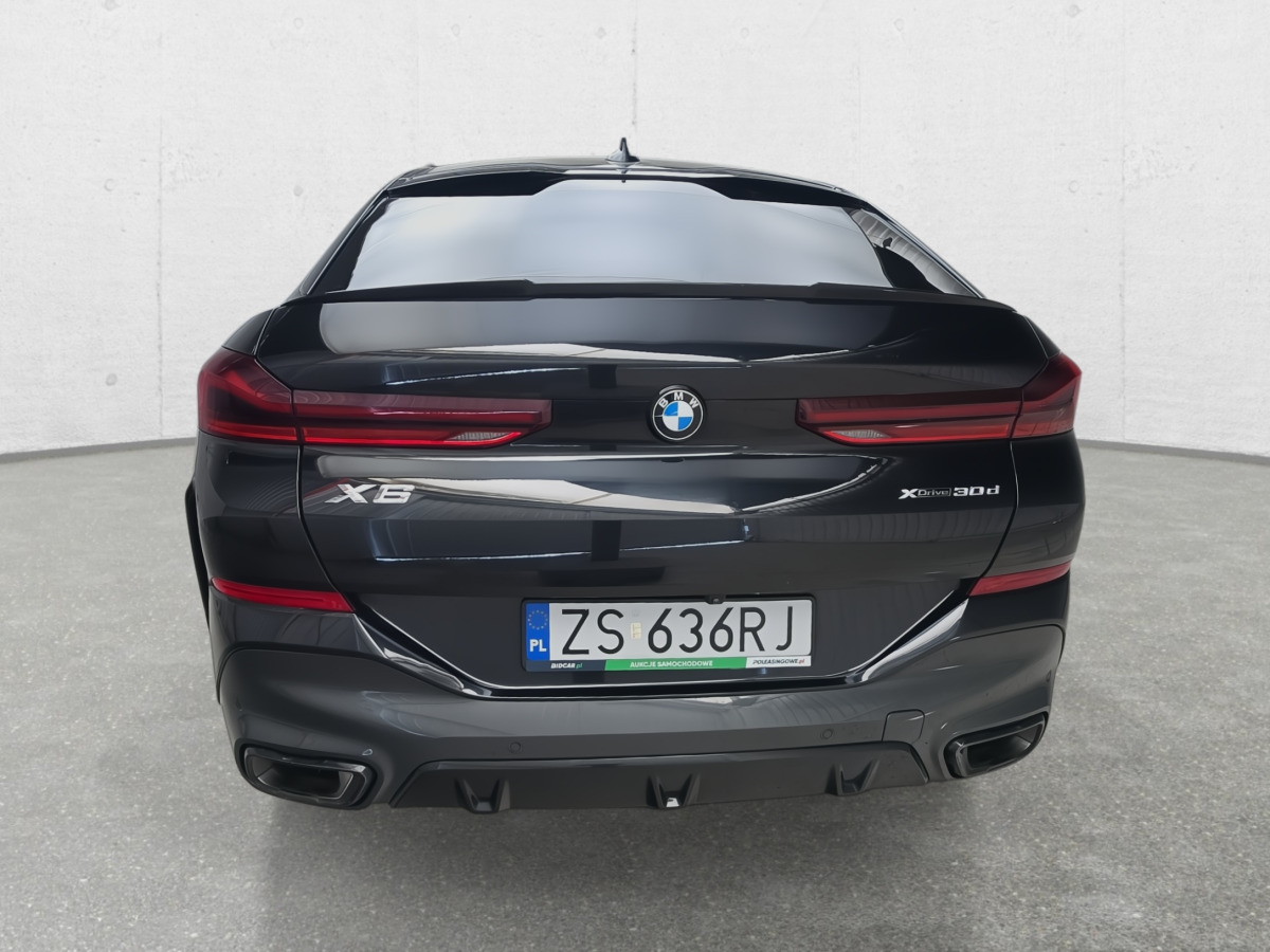 BMW X6 XDRIVE30D SUV - SUV/ Geländewagen: das Bild 5 BMW X6 XDRIVE30D SUV - SUV/ Geländewagen: das Bild 5