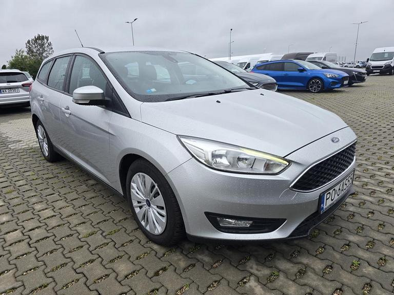 FORD FOCUS KOMBI - PKW: das Bild 1 FORD FOCUS KOMBI - PKW: das Bild 1