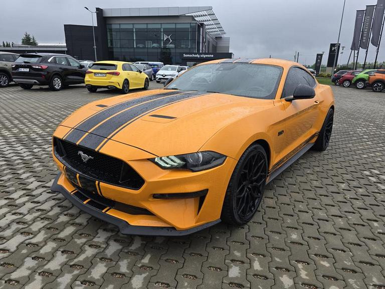 FORD MUSTANG COUPE - PKW: das Bild 2 FORD MUSTANG COUPE - PKW: das Bild 2
