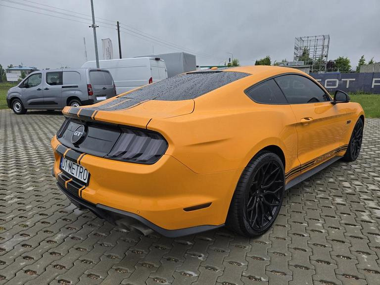 FORD MUSTANG COUPE - PKW: das Bild 5 FORD MUSTANG COUPE - PKW: das Bild 5