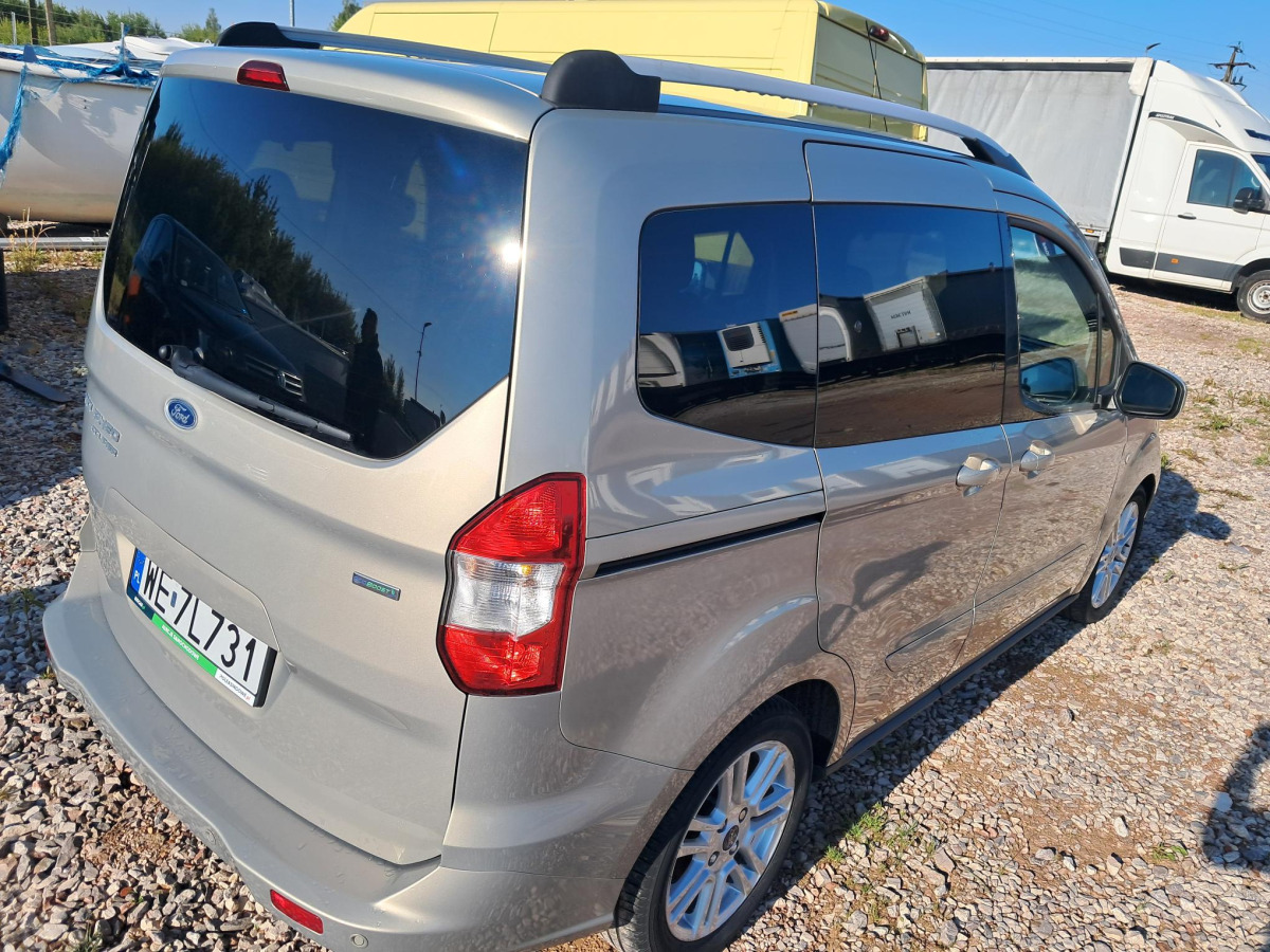 FORD TOURNEO COURIER MINIVAN - PKW: das Bild 5 FORD TOURNEO COURIER MINIVAN - PKW: das Bild 5