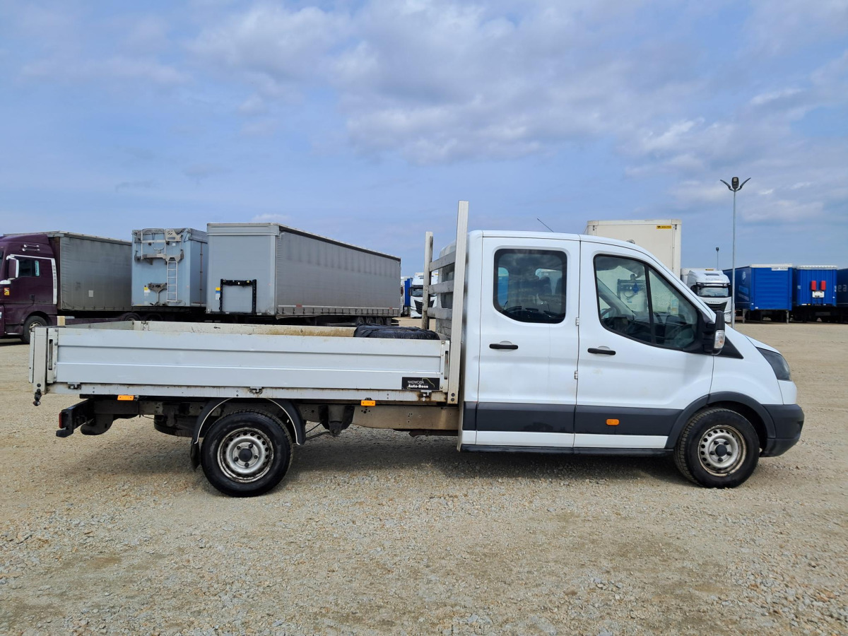 FORD TRANSIT DOKA - Transporter mit Doppelkabine: das Bild 4 FORD TRANSIT DOKA - Transporter mit Doppelkabine: das Bild 4