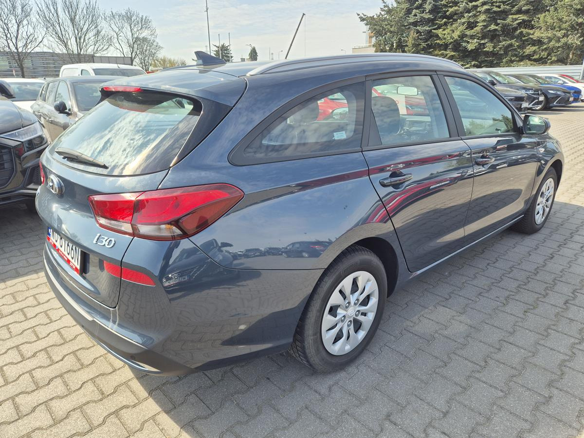 HYUNDAI I30 KOMBI - PKW: das Bild 4 HYUNDAI I30 KOMBI - PKW: das Bild 4